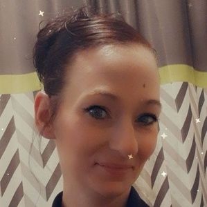 Meet your Posher, Becky